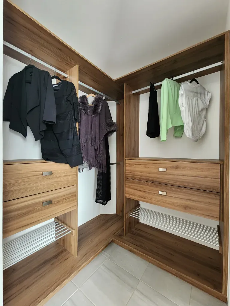 Closets y Vestidores, SIRENIA, Modelo Monet