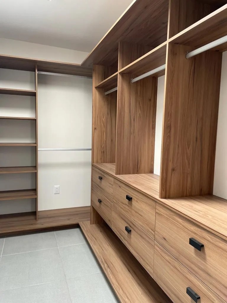 Closets y Vestidores, IMPERIA, Modelo Rembrandt
