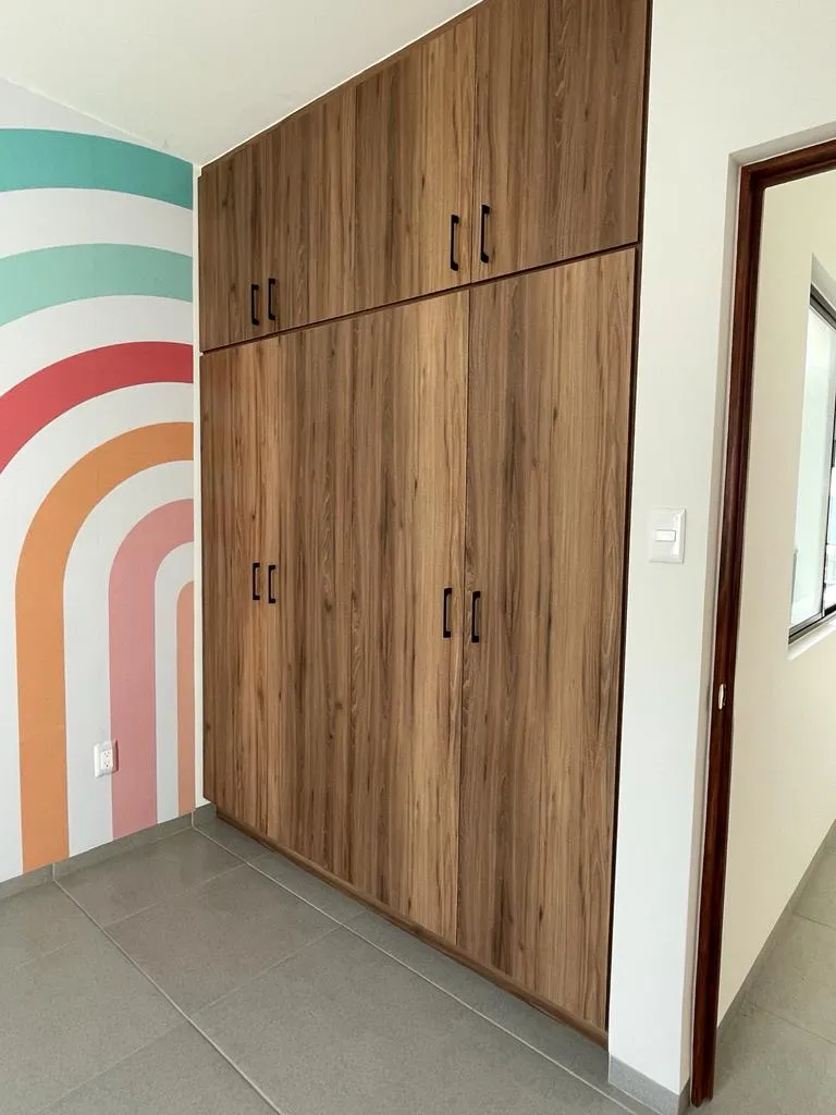 Closets y Vestidores, IMPERIA, Modelo Santa Ana
